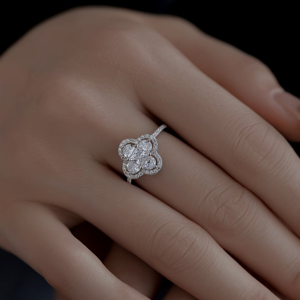 Divine Zircon Ring