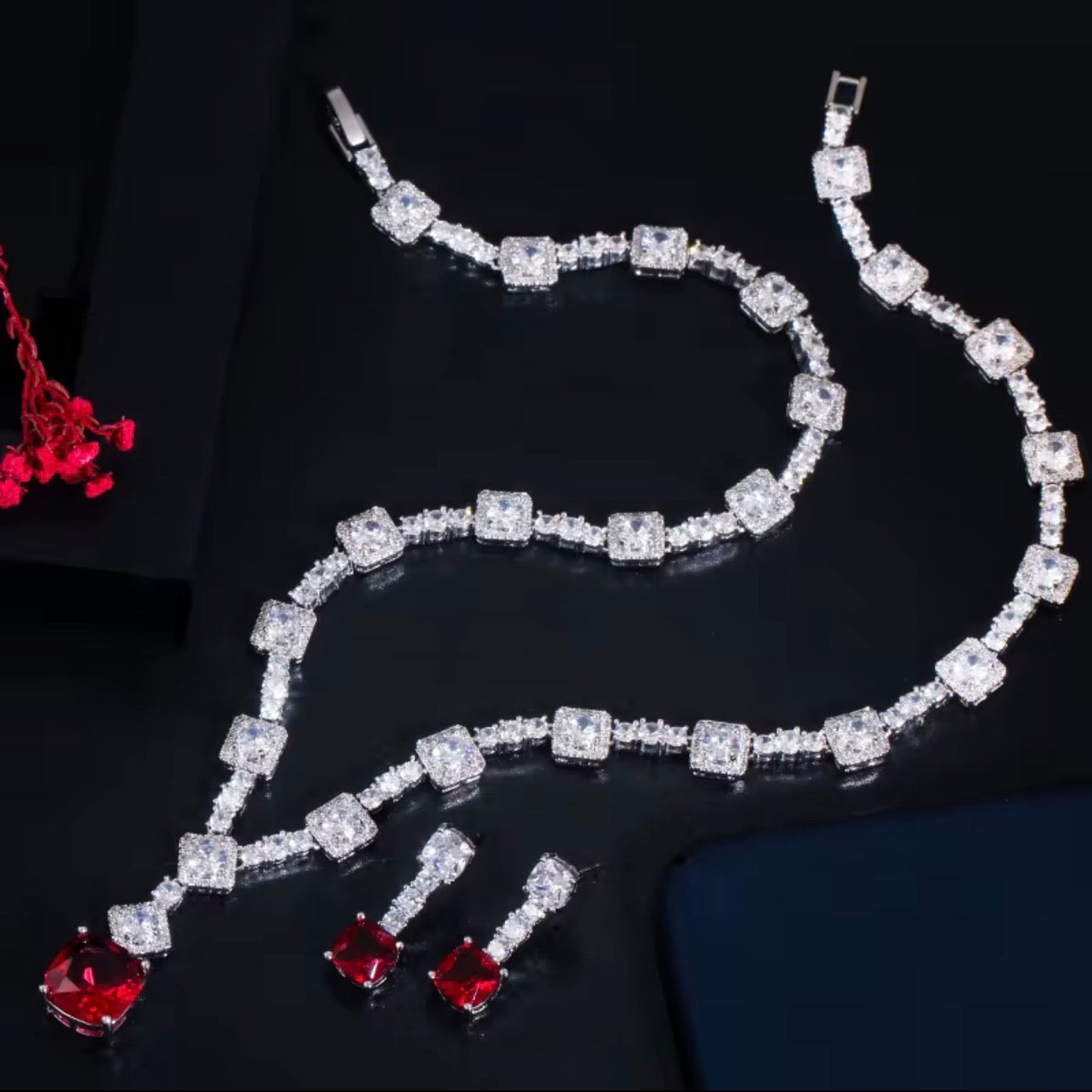 Timeless Necklace & Earring Set