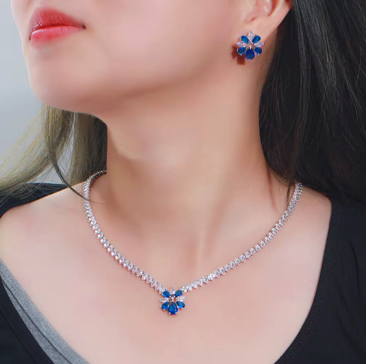 Regal Brilliance Necklace & Earring Set