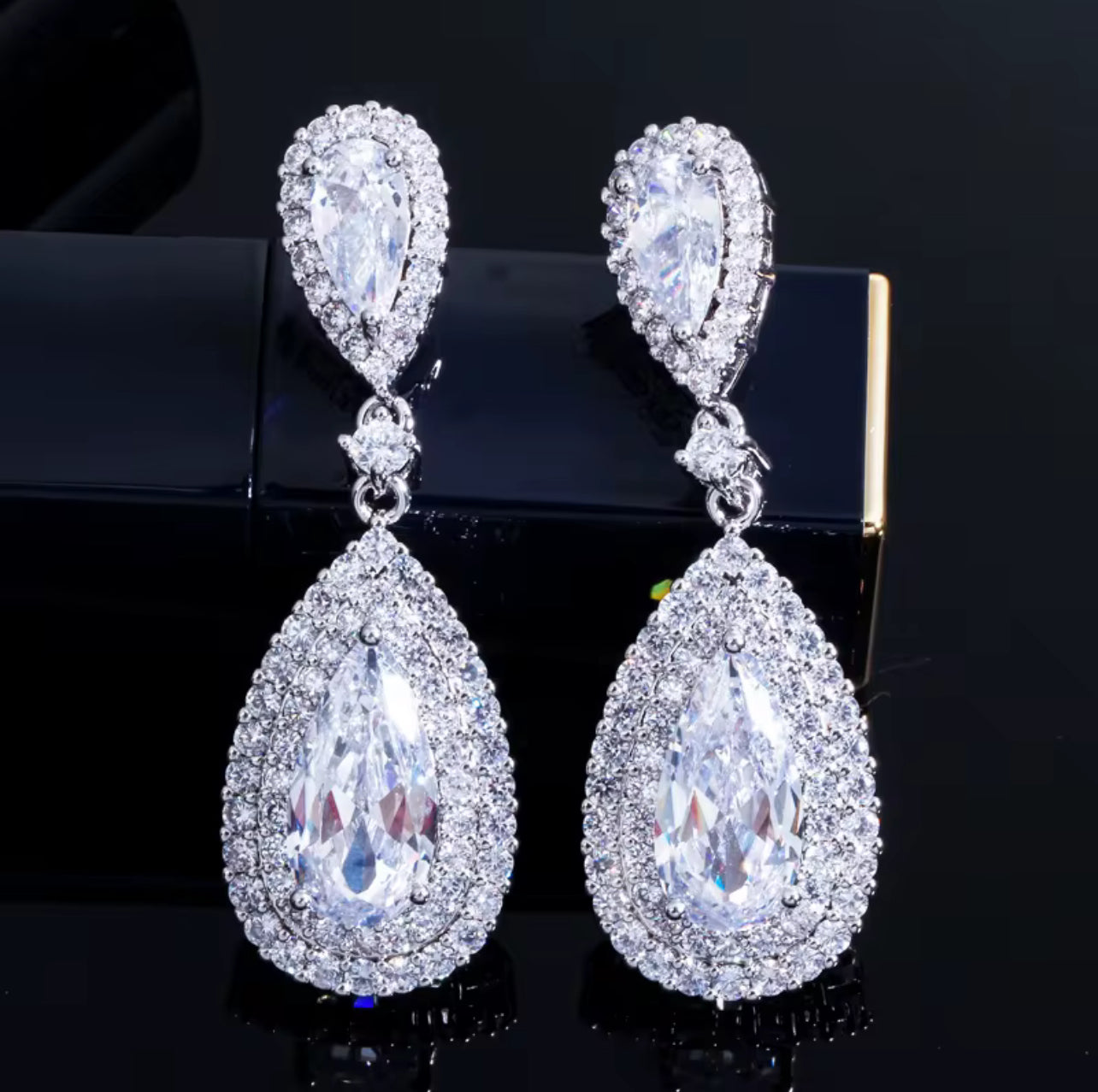 Luxurious copper zircon Silver plated drop earrings