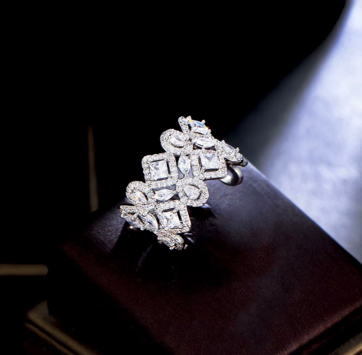 "Mosaic" Brilliant Cluster Ring