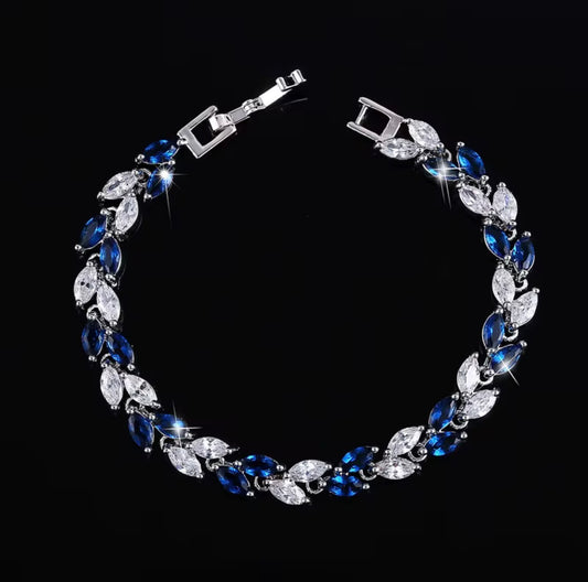Leaf charm silver plated zircon bracelet ( blue )