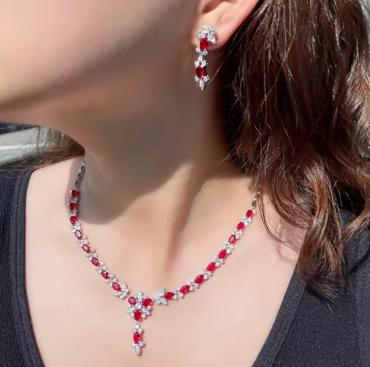 Halo Necklace & Earring Set