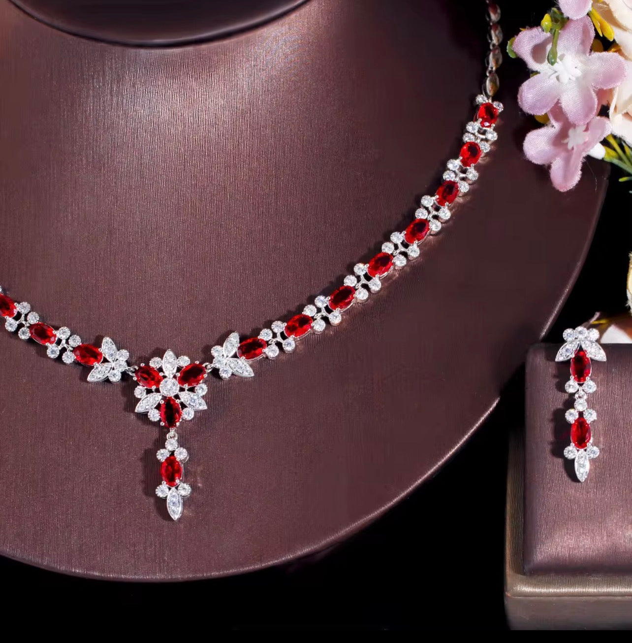 Halo Necklace & Earring Set