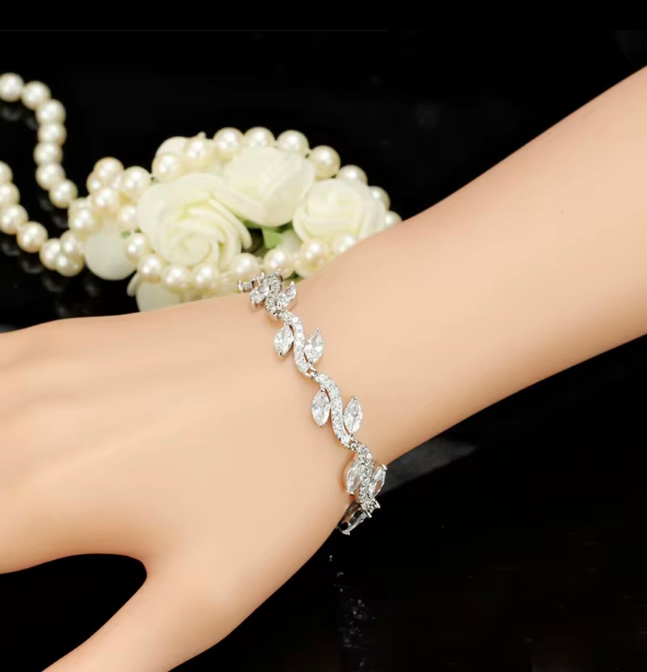 Marquise Eternal Leaf Bracelet