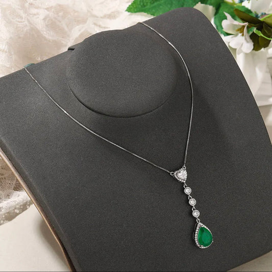 Elegant Zircon Necklace