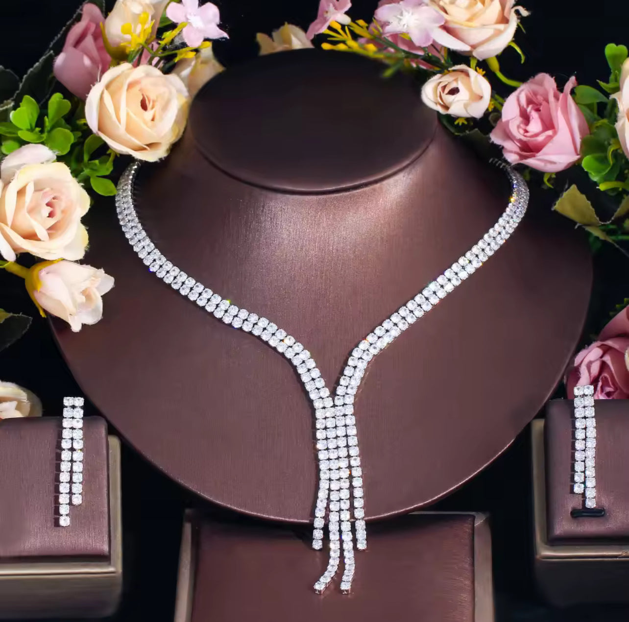 Regal Lumiere Necklace & Earring Set
