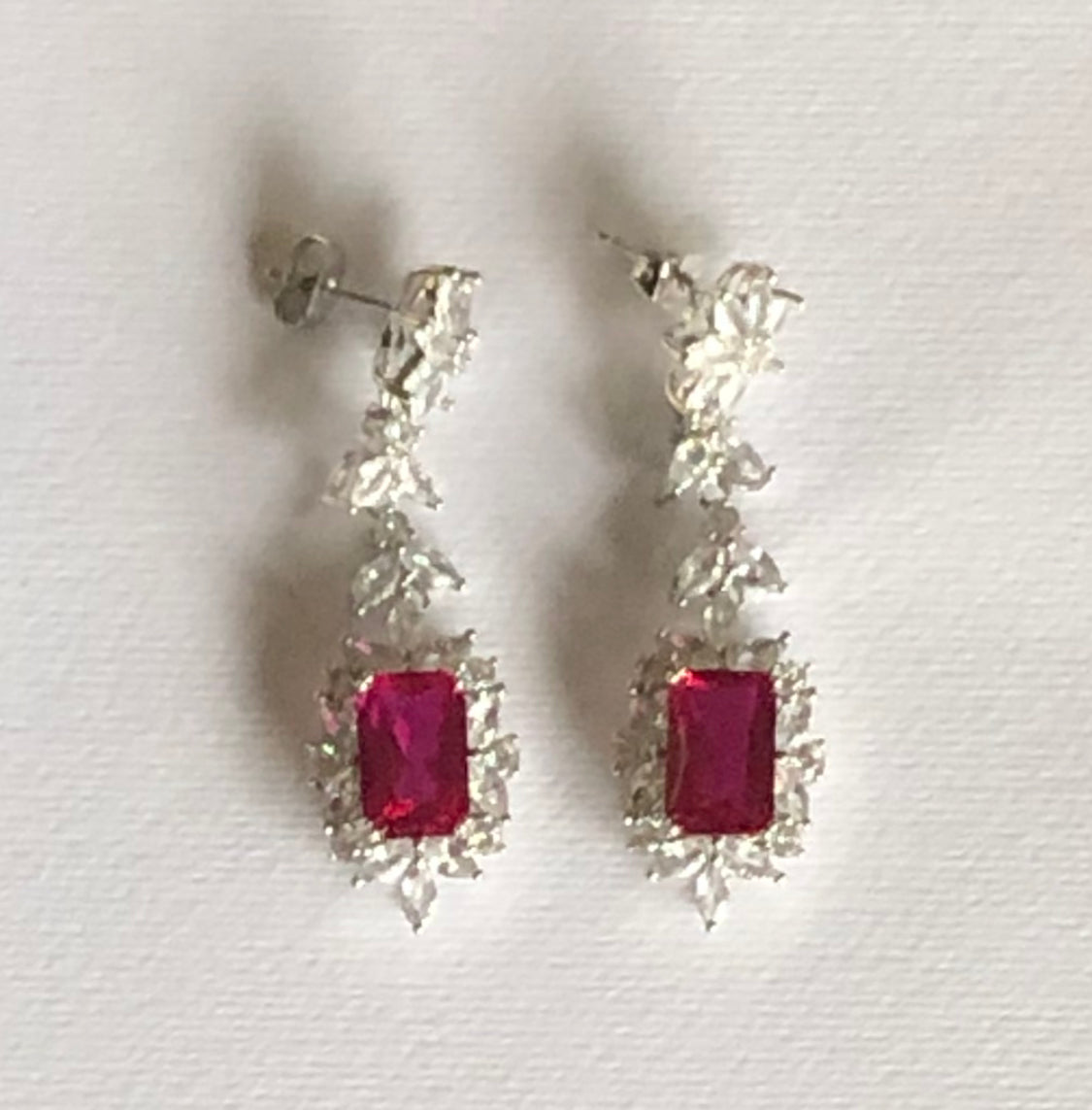 Crystal Eclat Drop Earrings