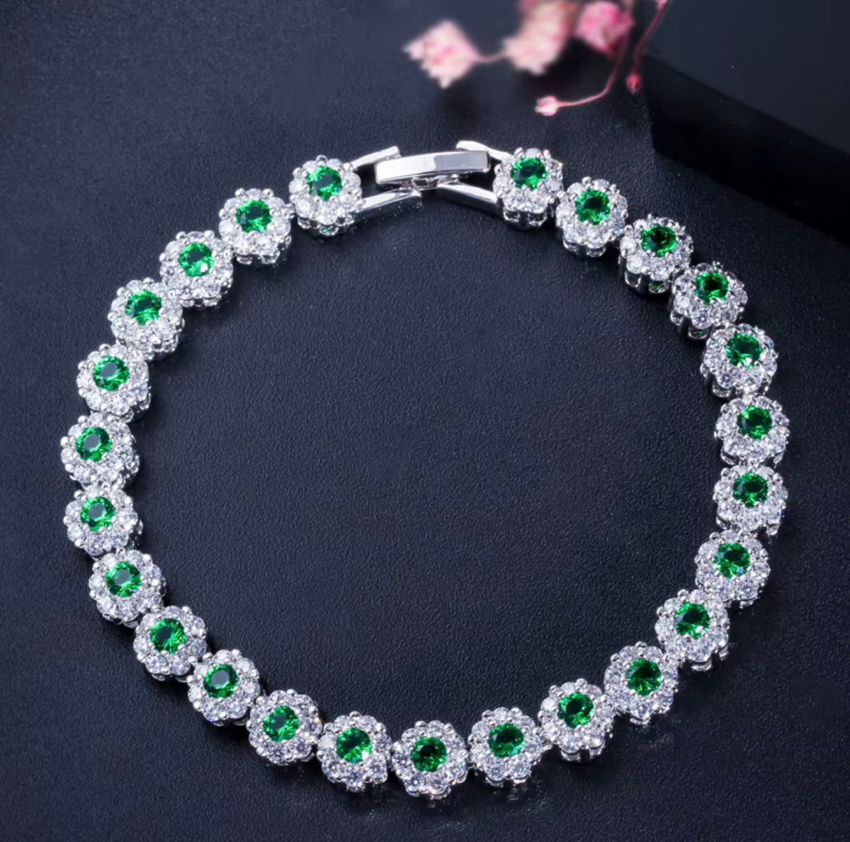 Halo Emerald GreenTennis Bracelet