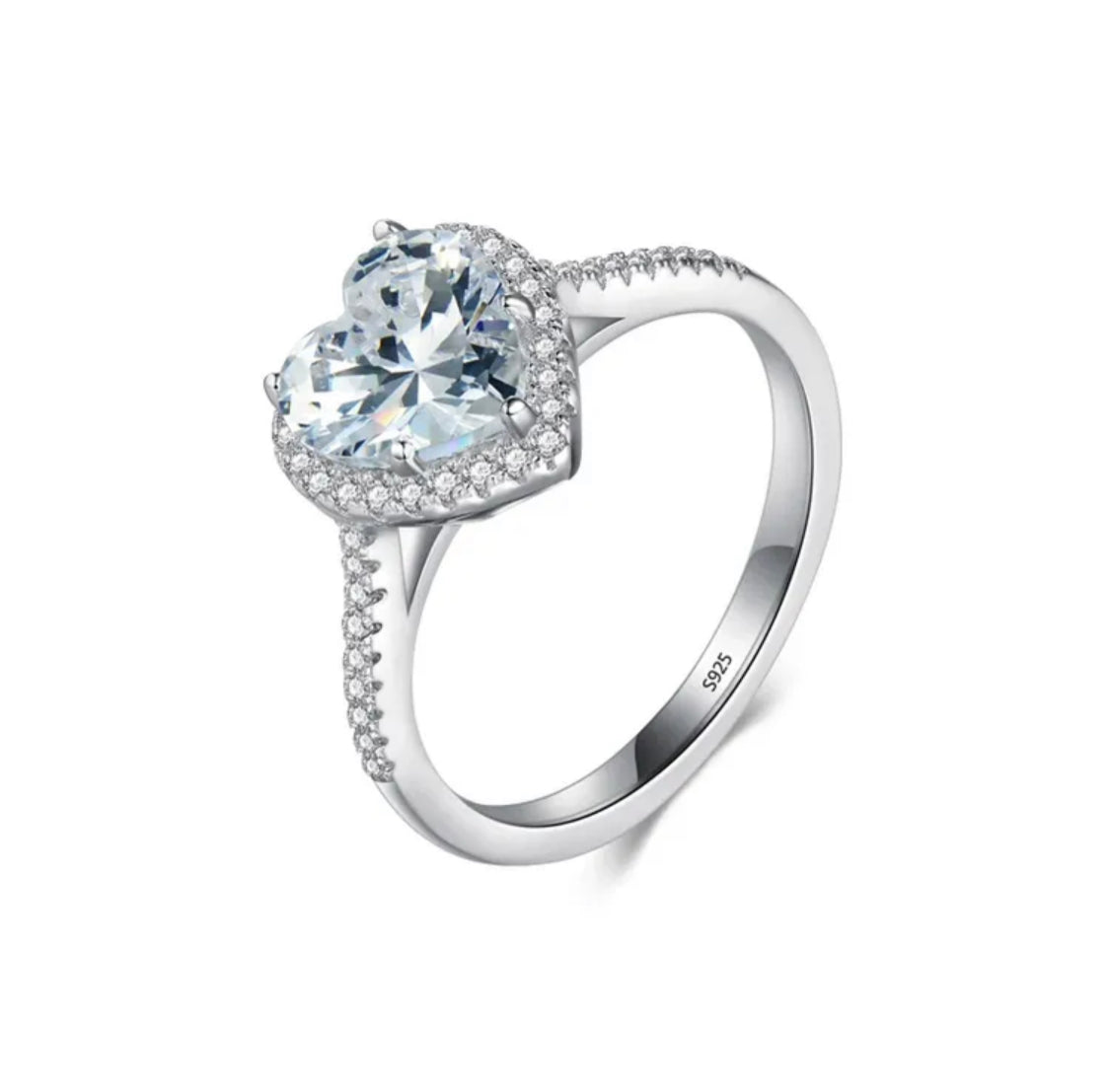 Eternal Lumiere Heart Ring