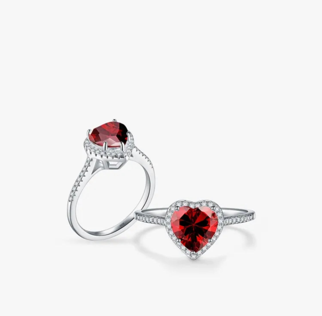 Timeless Eclat Heart Ring