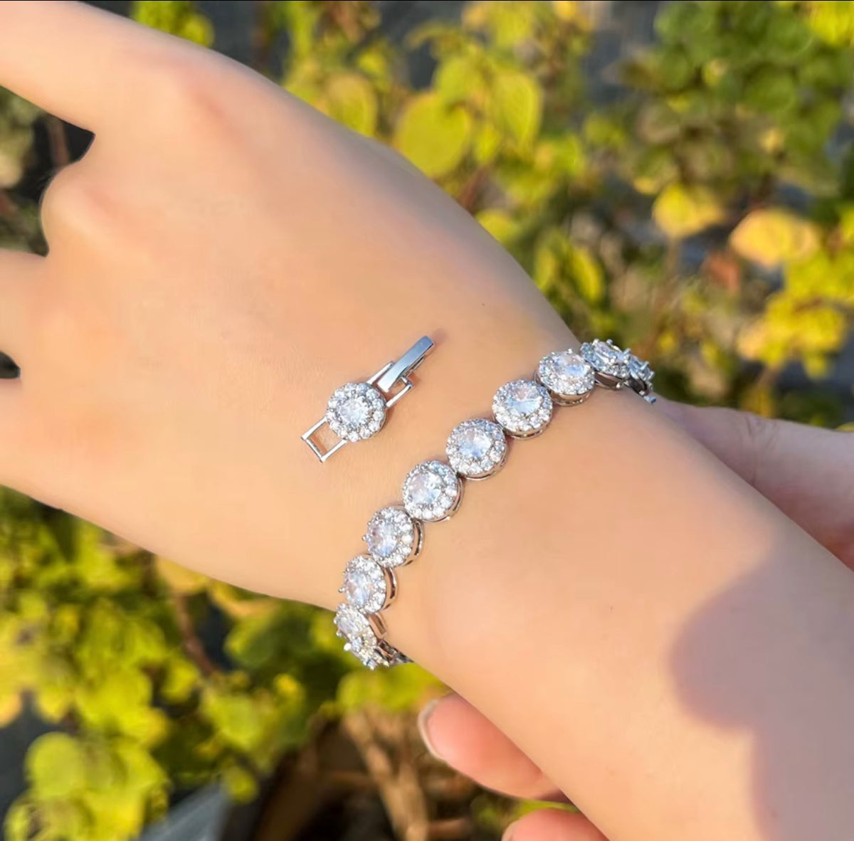 Empress Halo Tennis Bracelet