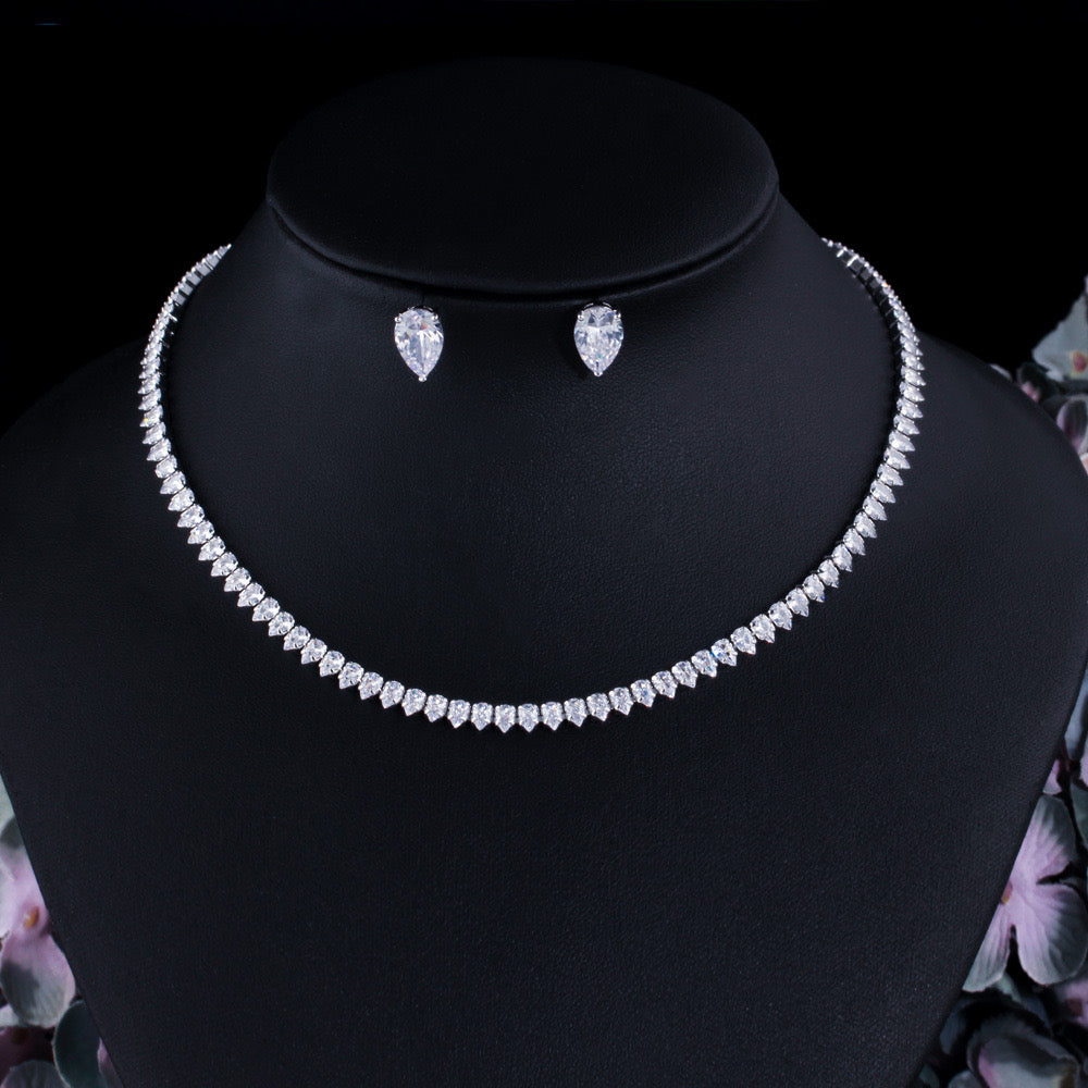 Eclat Necklace & Earring Set