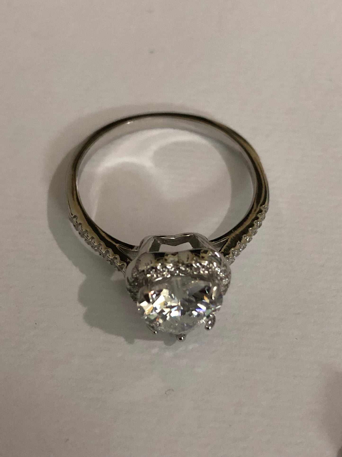 Eternal Lumiere Heart Ring