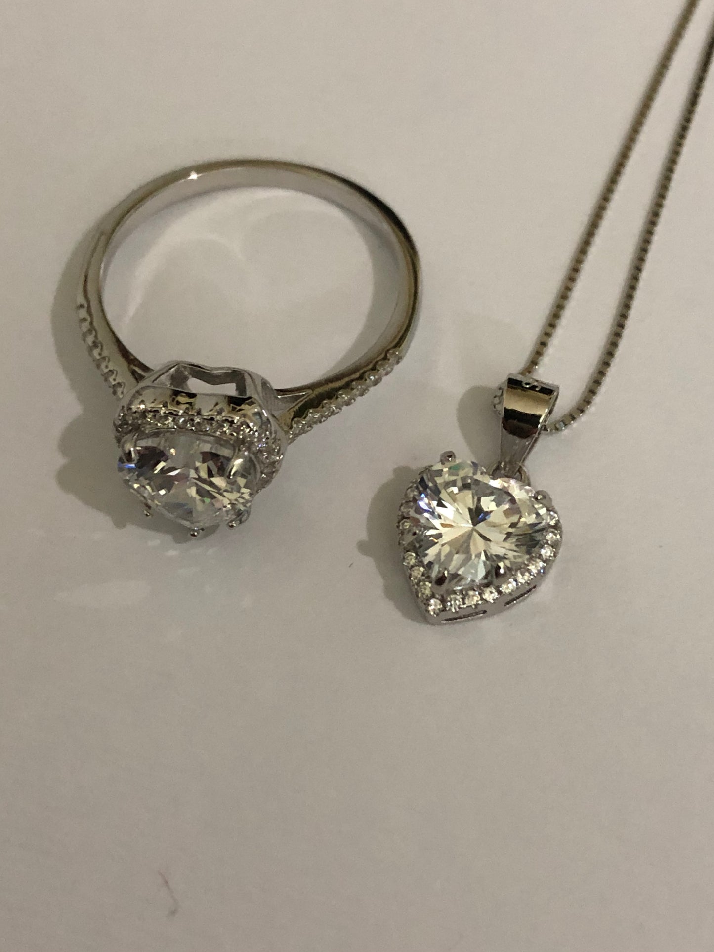 Eternal Lumiere Heart Ring
