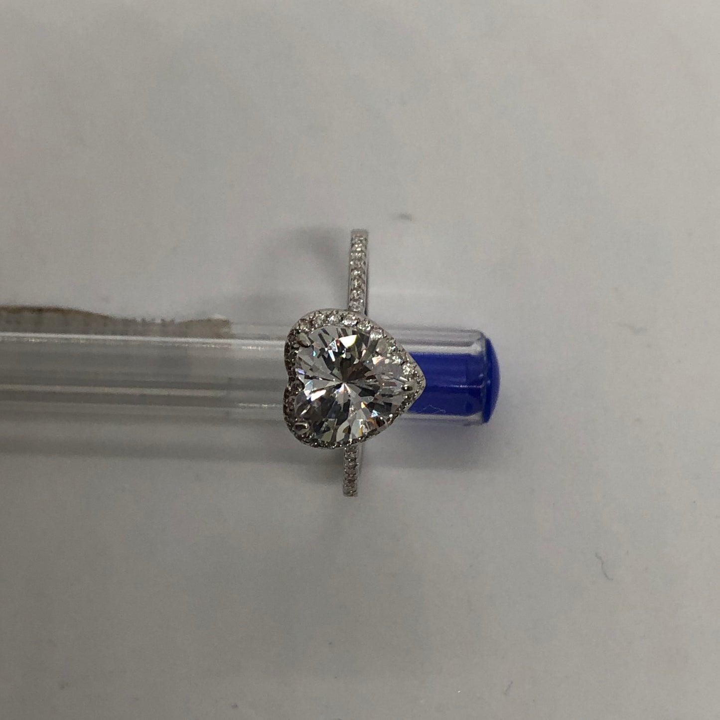 Eternal Lumiere Heart Ring