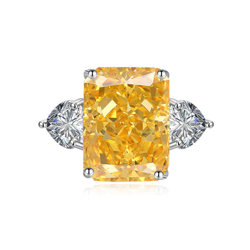 Lustrous Eclat Ring